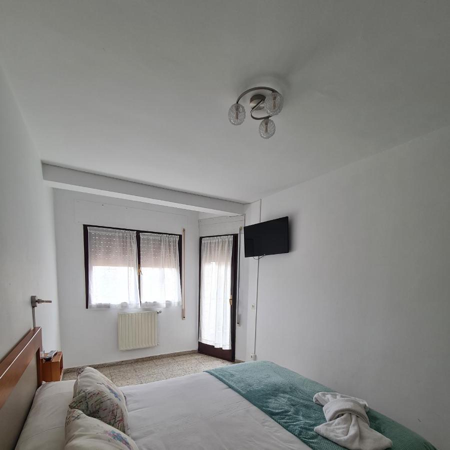Apartamentos O Cargadeiro ريباديو المظهر الخارجي الصورة